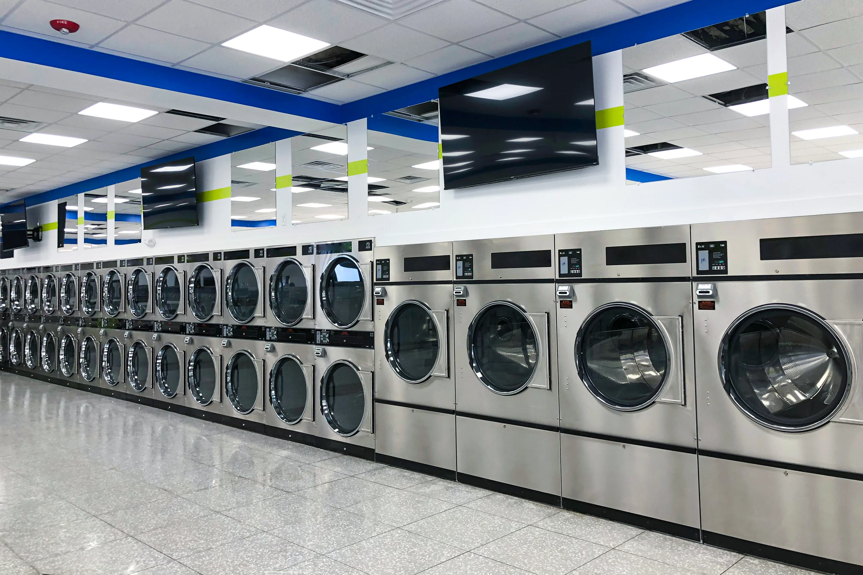 Laundry Mat 4